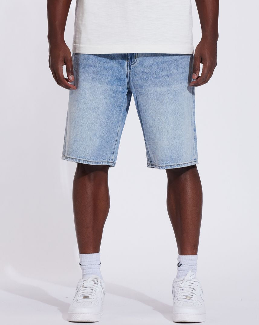 Crysp denim cena shorts in bleach wash color