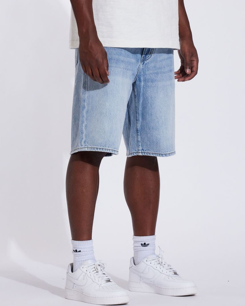 Crysp denim cena shorts in bleach wash color