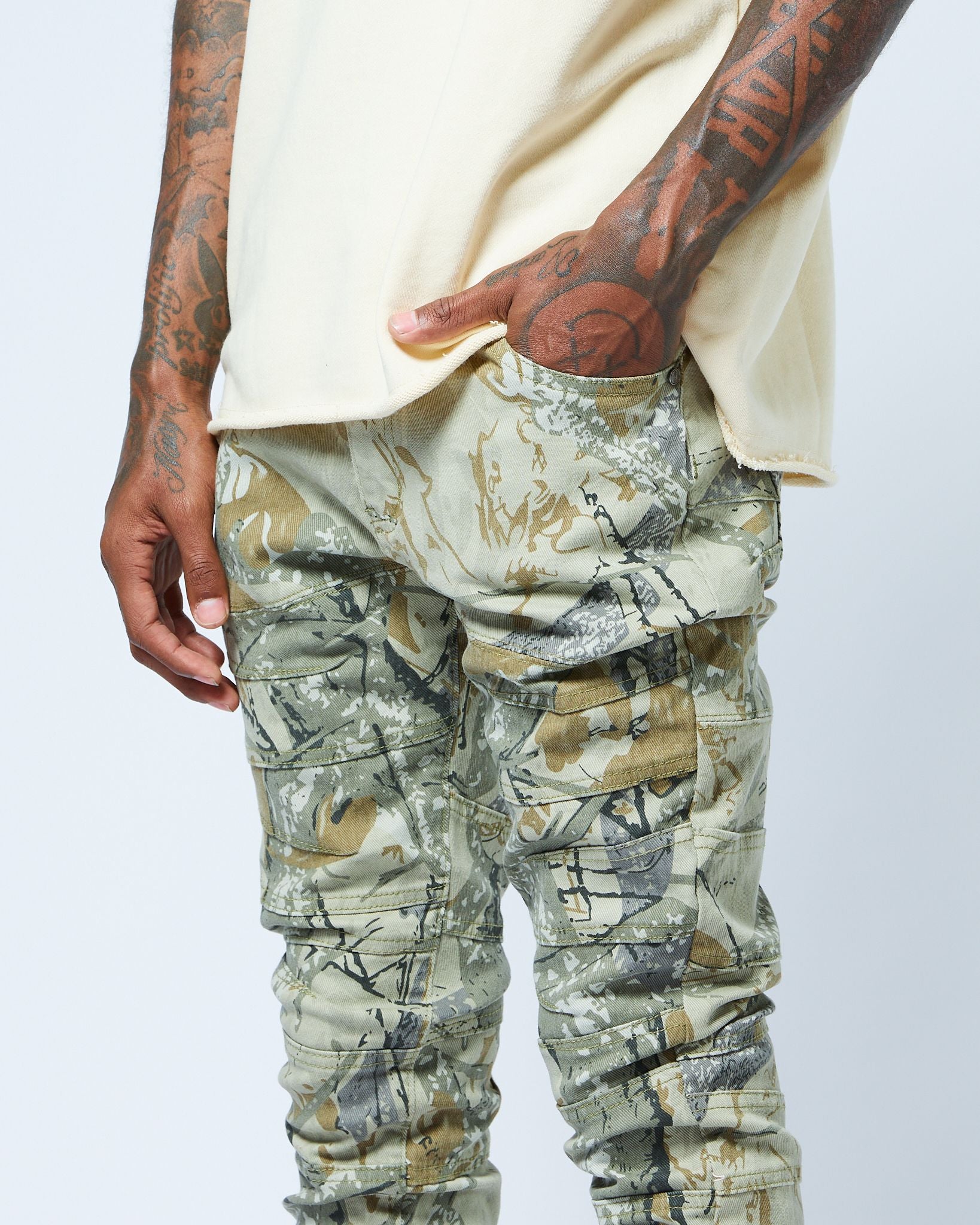 Stitch Line Flare Jean