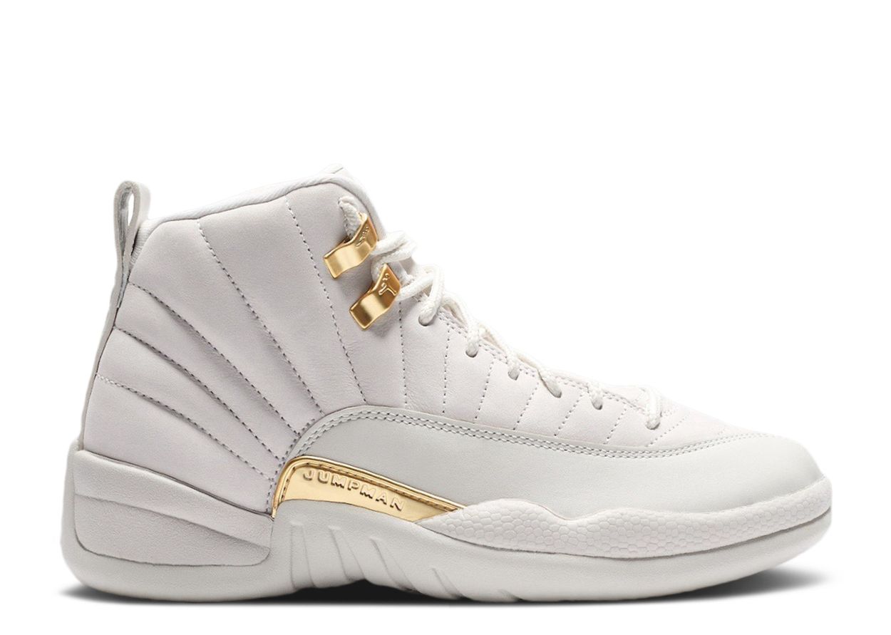 Jordan Retro 12’s Phantom (WMNS)