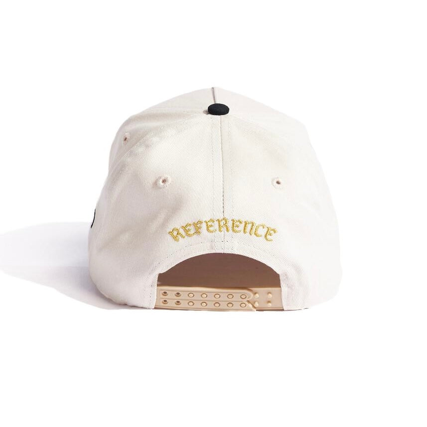 Reference LA vida SnapBack in cream and black