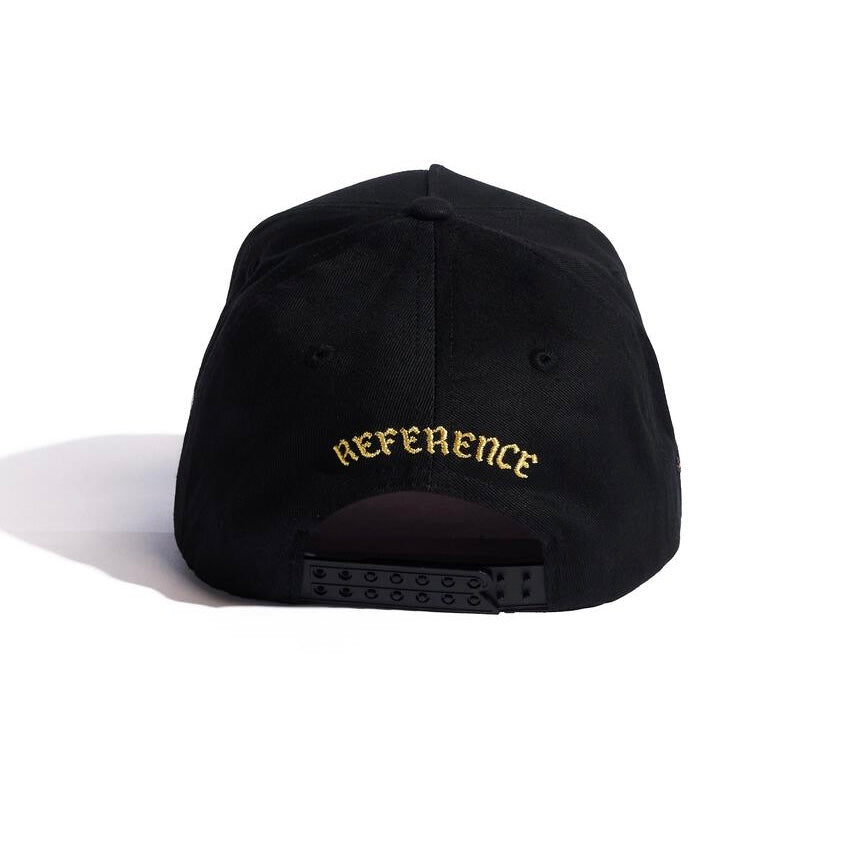 reference LA Vida SnapBack in black