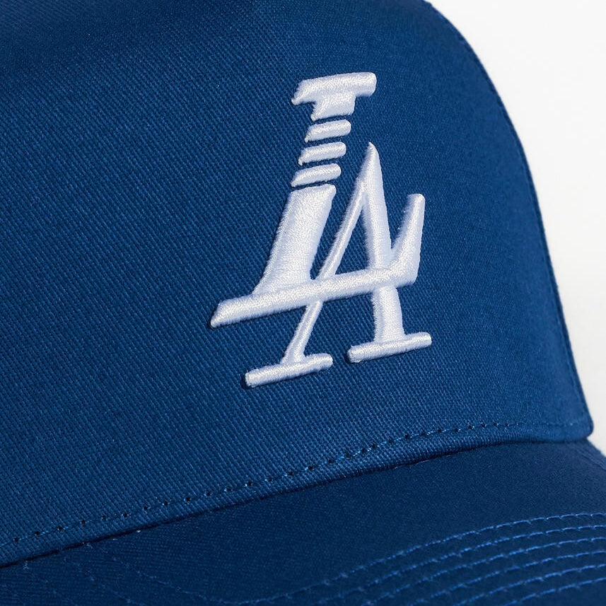 reference paradise LA SnapBack in blue