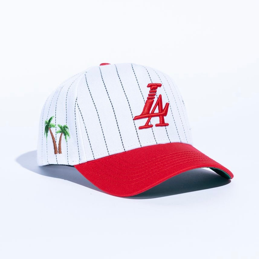 Reference paradise LA SnapBack in white and red