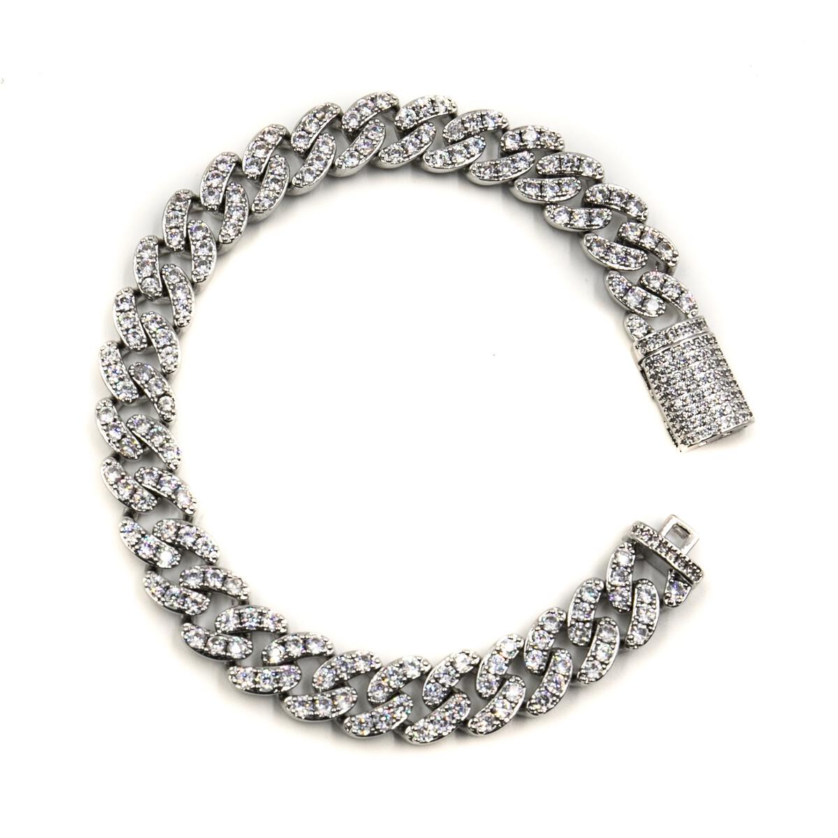 close up the silver cuban link bracelet on a white background