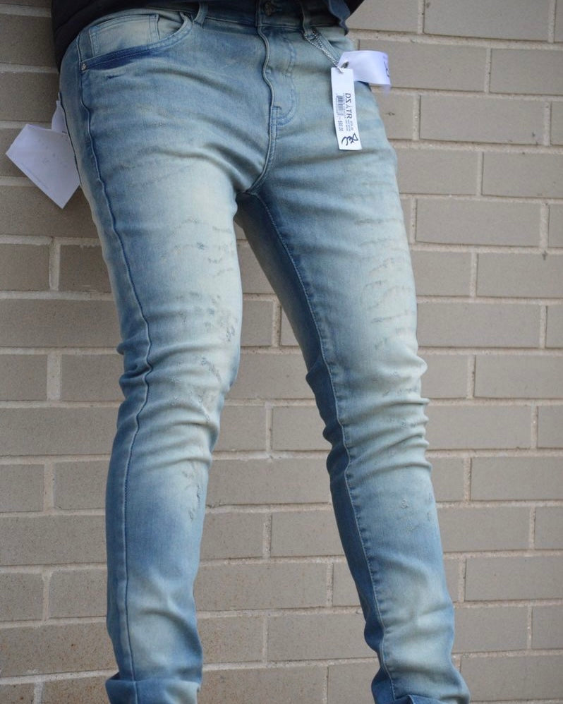Vintage cat scratch slim jeans in light vintage color