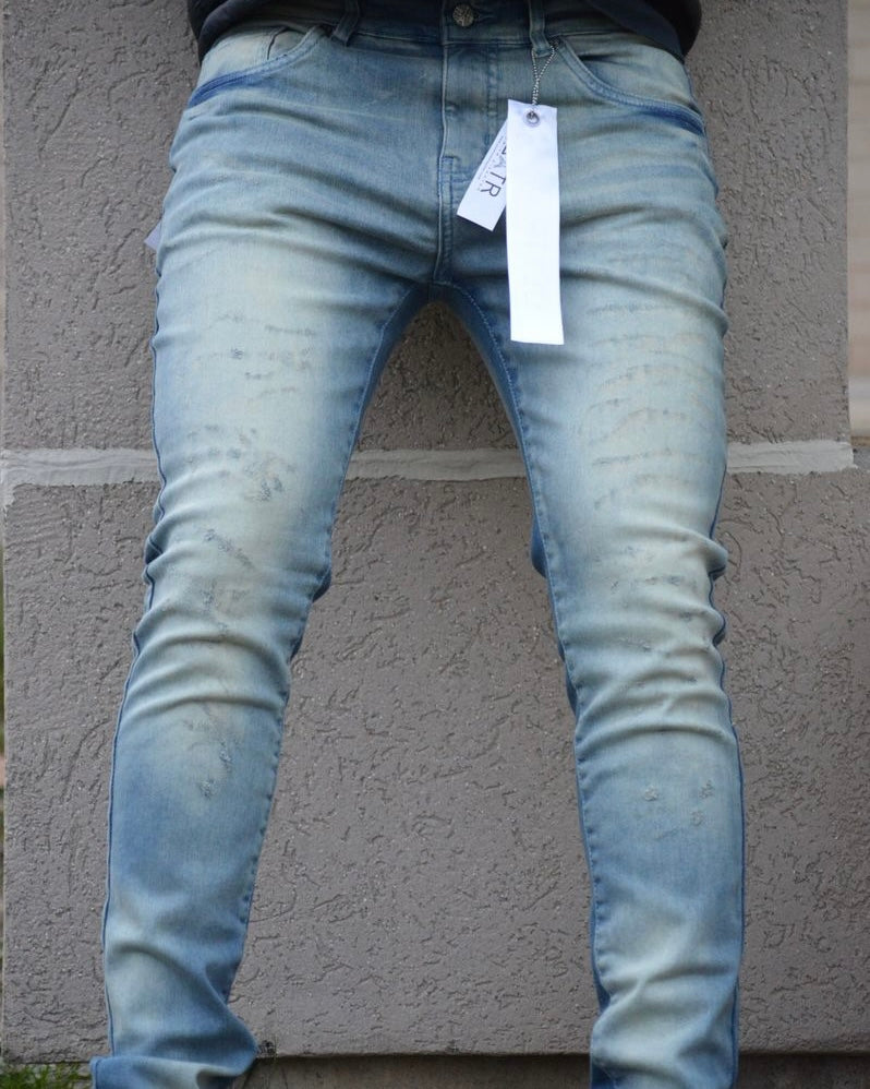 Vintage cat scratch slim jeans in light vintage color