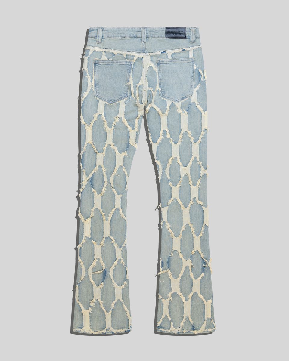 gftd la anderson flare jeans in medium ice blue