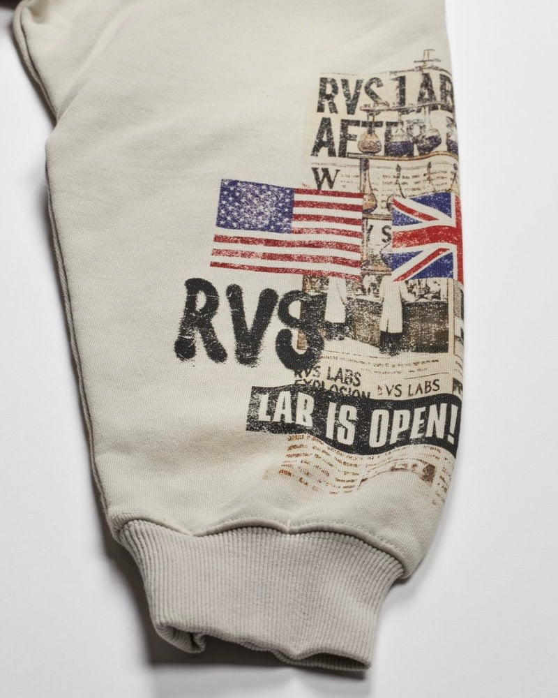 Article zip hoodie in offwhite by RVS labs 