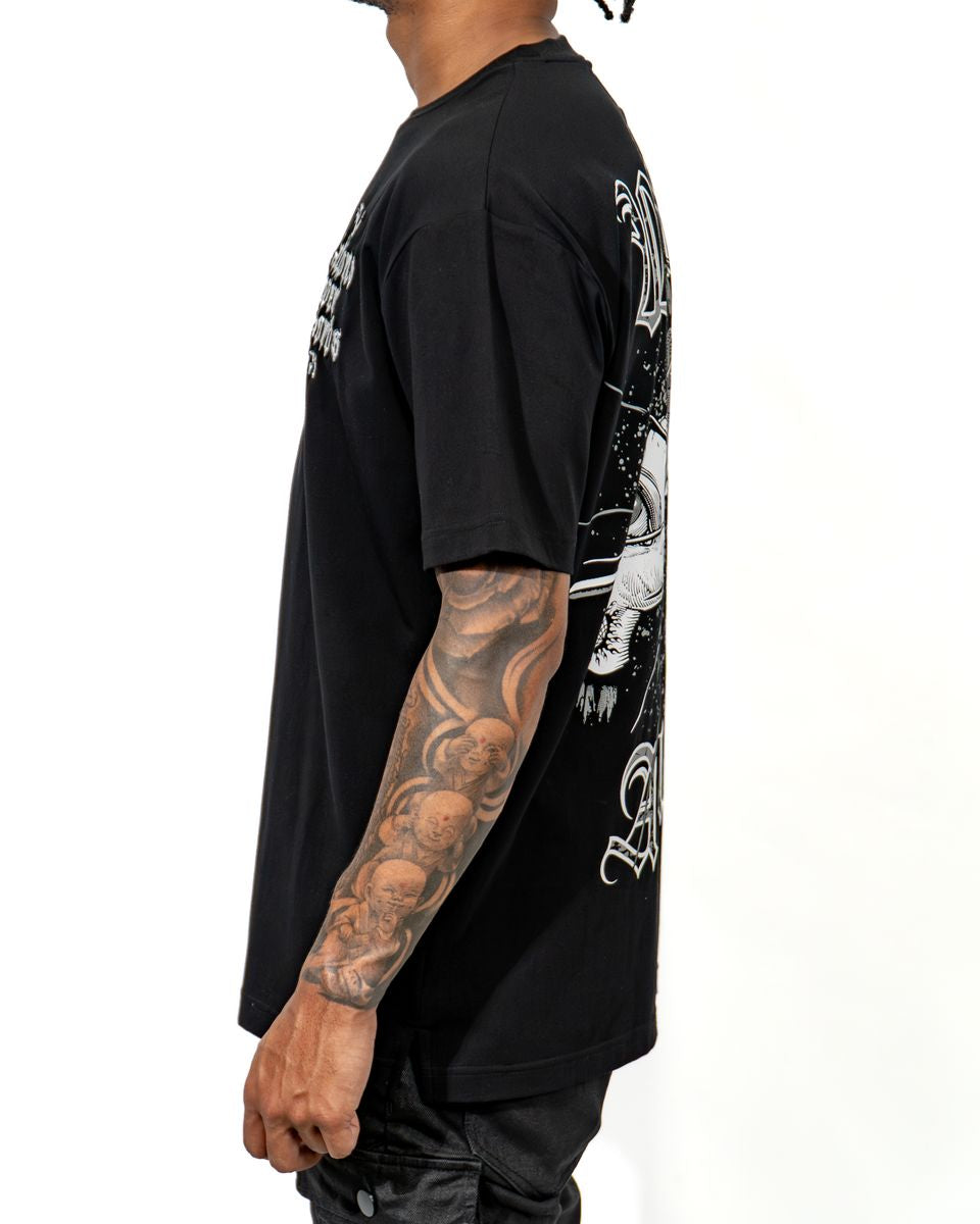 DON’T TRUST WORDS JUREN BRAND TEE IN BLACK 