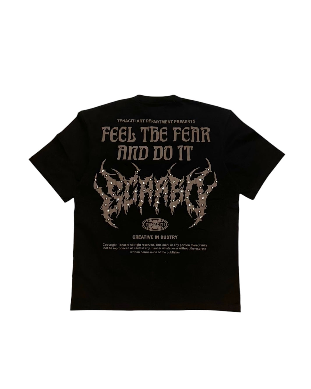 Tenaciti feel the fear tee in black color 