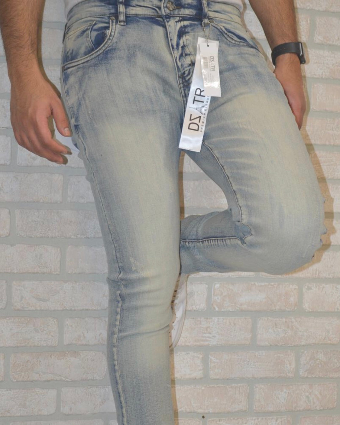 Super Stretch Washed Denim Jean