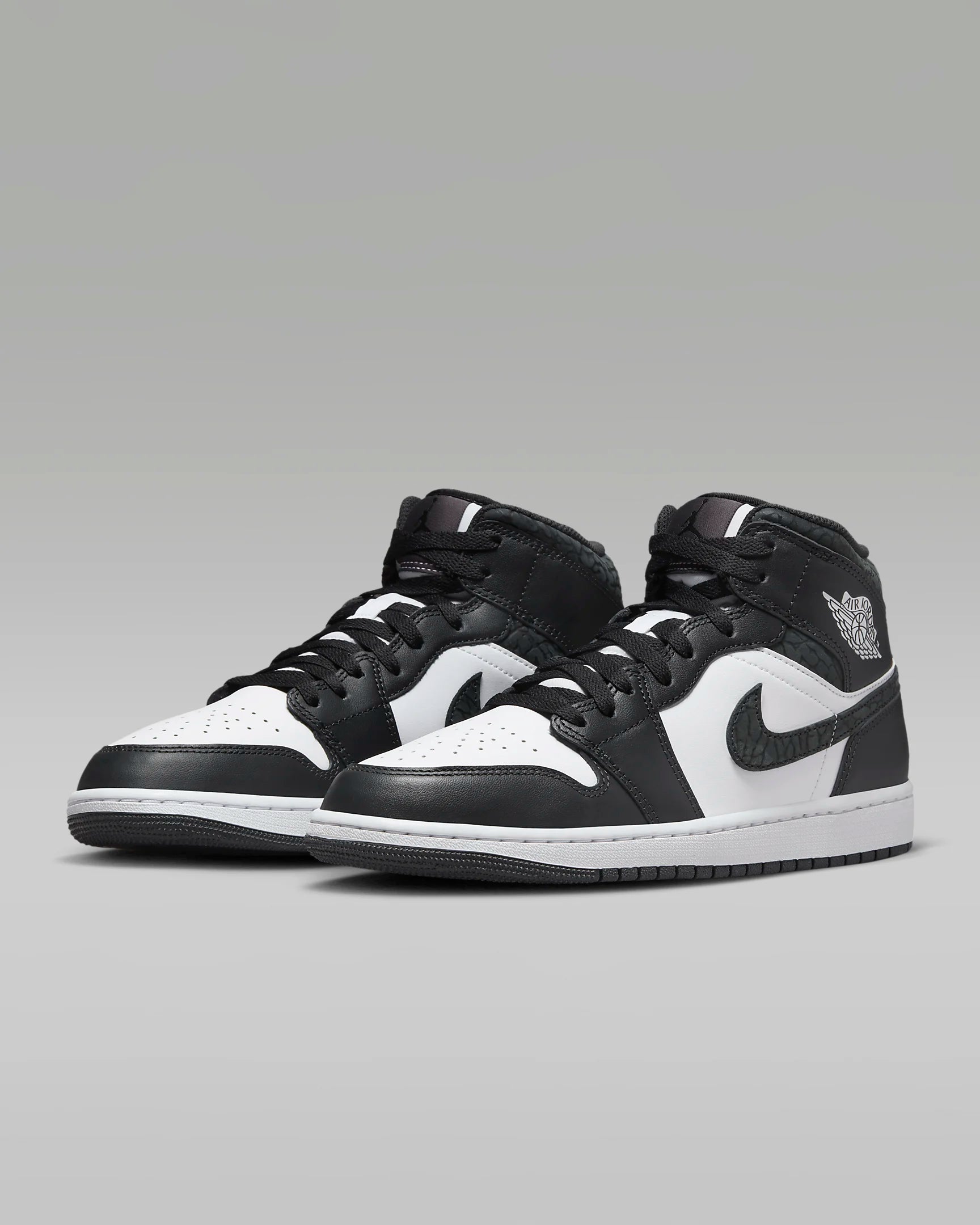 Jordan Retro 1’s Mid Panda Elephant Men