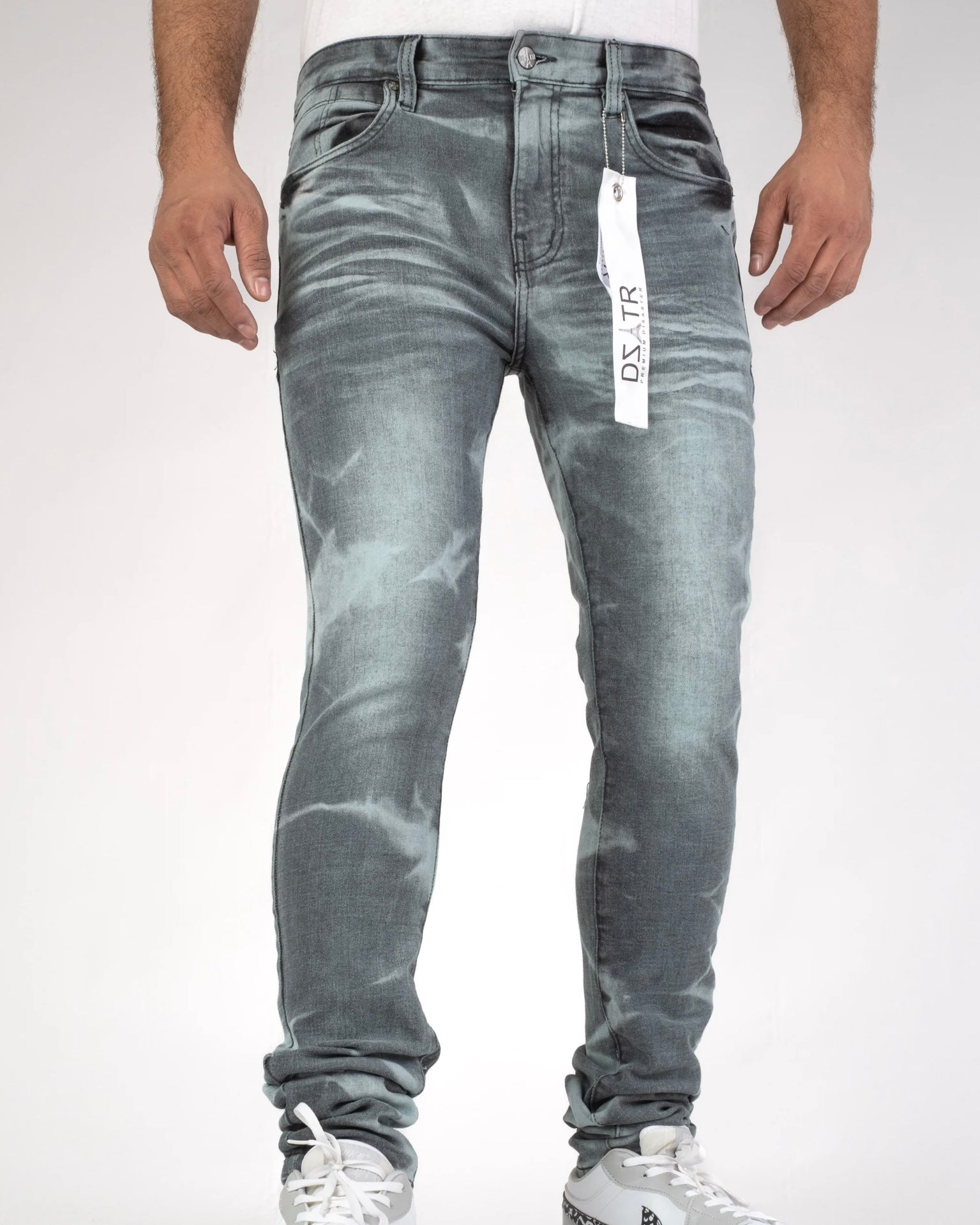 Aqua Toned Slim Jeans DZTR-469