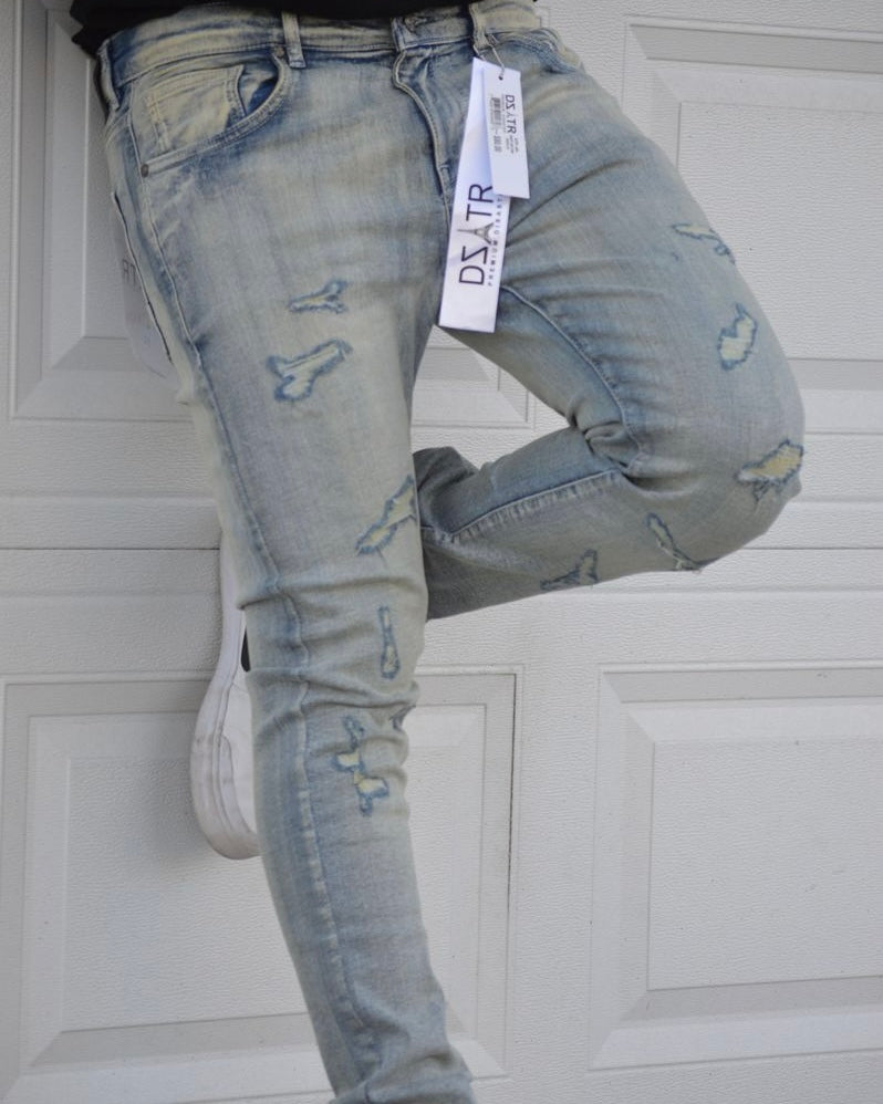 Ice Tint Distressed Jeans