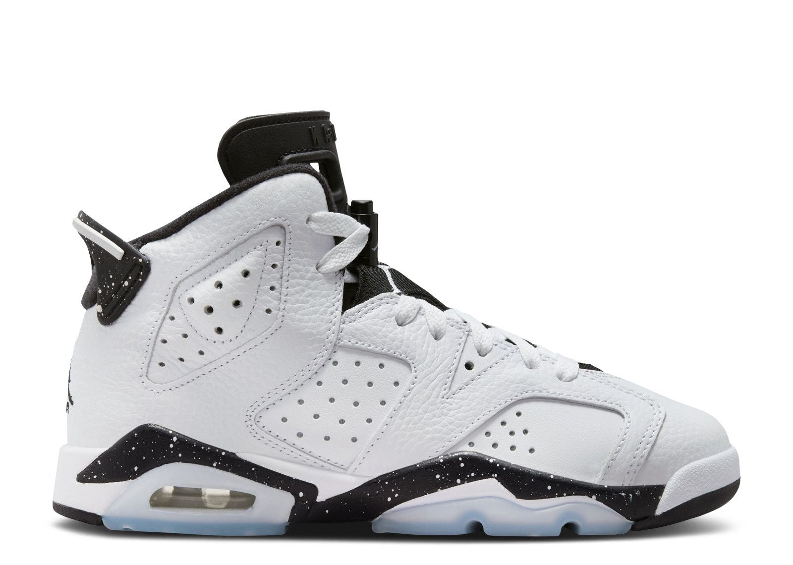 Jordan Retro 6’s Reverse Oreo (GS)