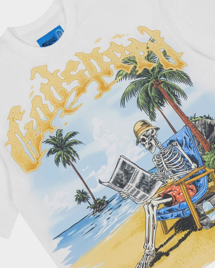 Sweatshirt with a skeleton reading a newspaper on a beach graphic