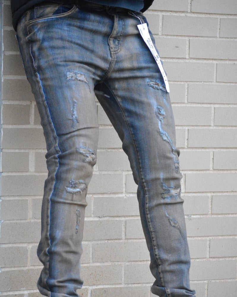 Muddy ripped slim jeans in blue color 