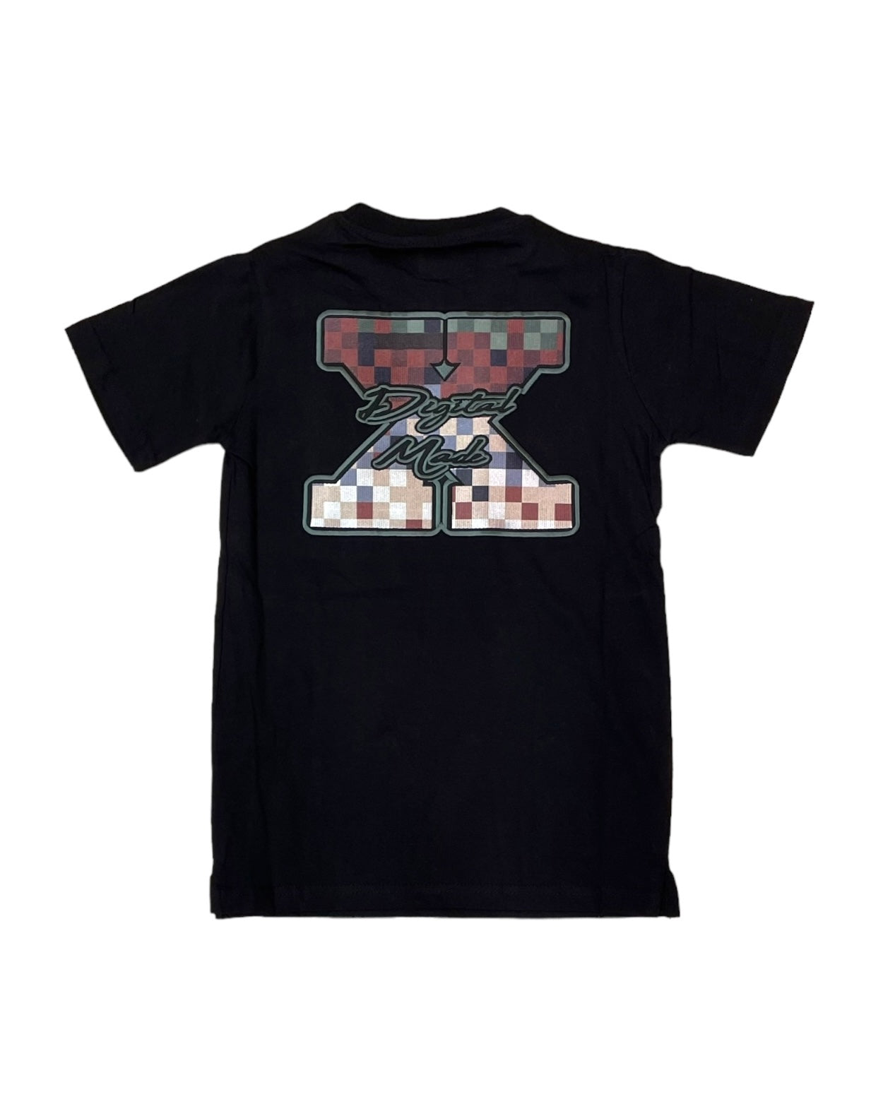 junior boys black digital made tee shocasing the digital camo patch. 