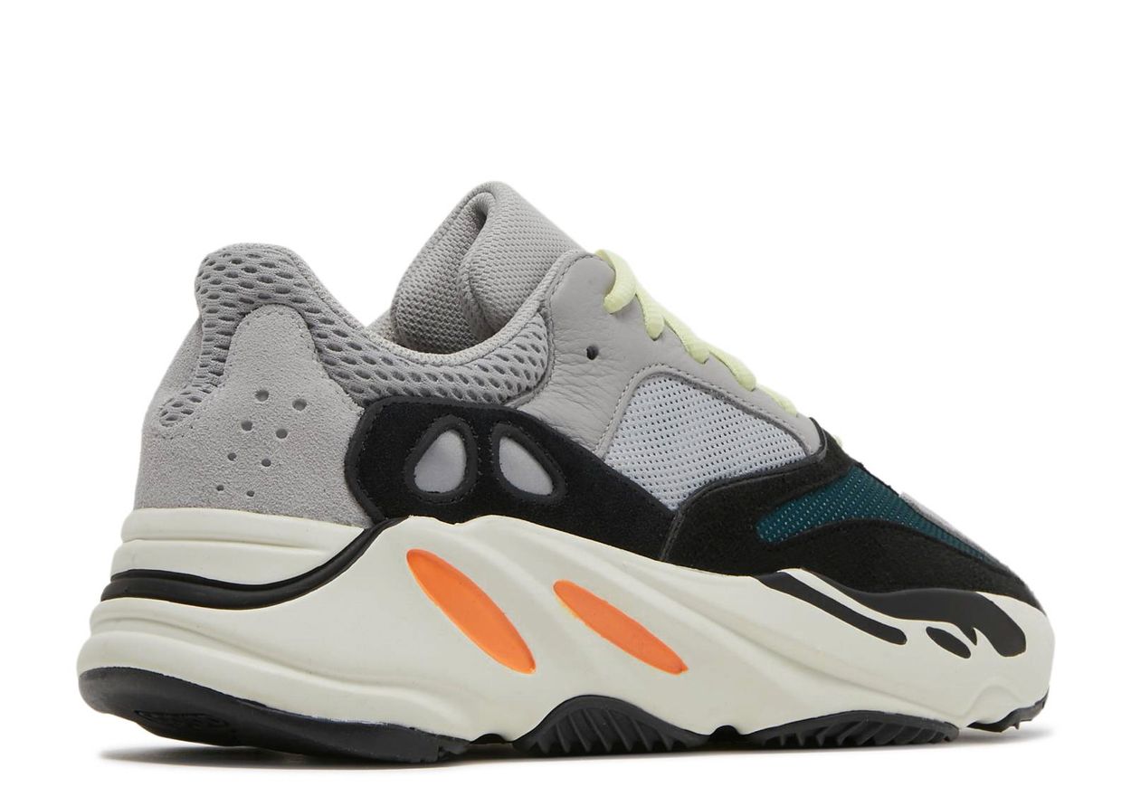 Yeezy 700 Wave Runner