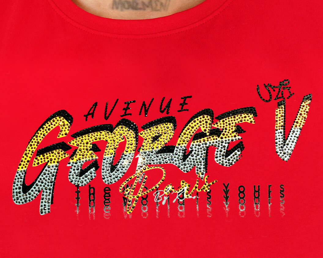 George V Uzi tee in red color 