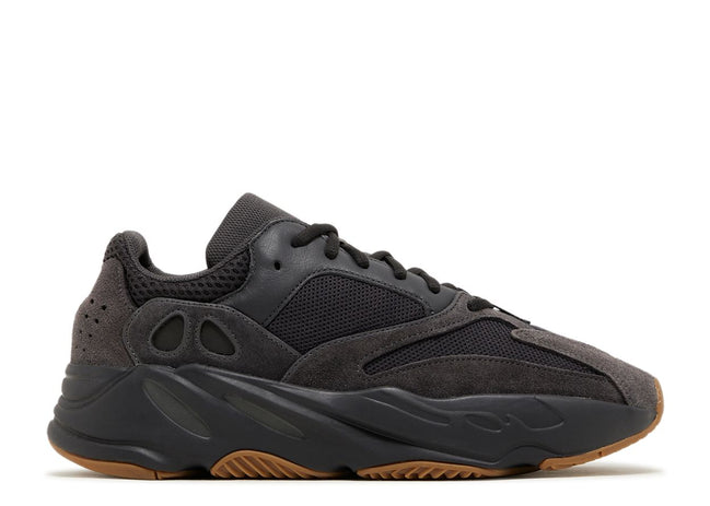 Yeezy 700 Utility Black