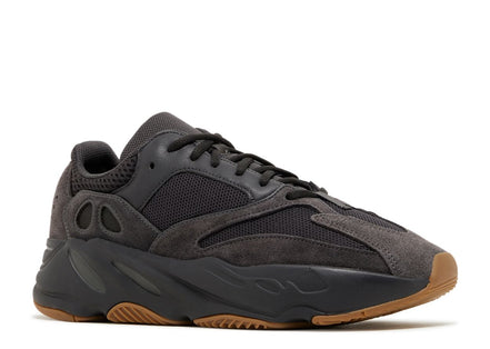 Yeezy 700 Utility Black