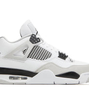 Jordan Retro 4’s Military Black Men