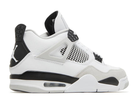 Jordan Retro 4’s Military Black Men